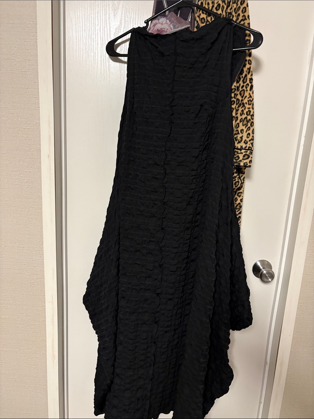 IC COLLECTION Black Textured Maxi Dress